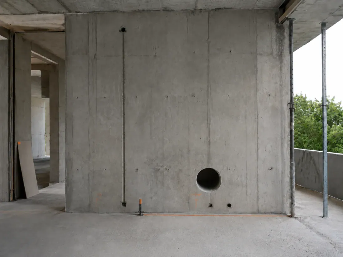 Voile béton avec ouverture circulaire carottée par LES3